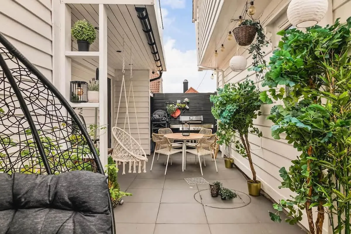 Dinbnb Apartment L Skansen Funhouse - 400M To Bryggen Gym & Parking 베르겐